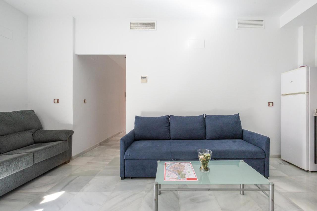 First Floor Near Macarena Church Sevilla Exterior foto
