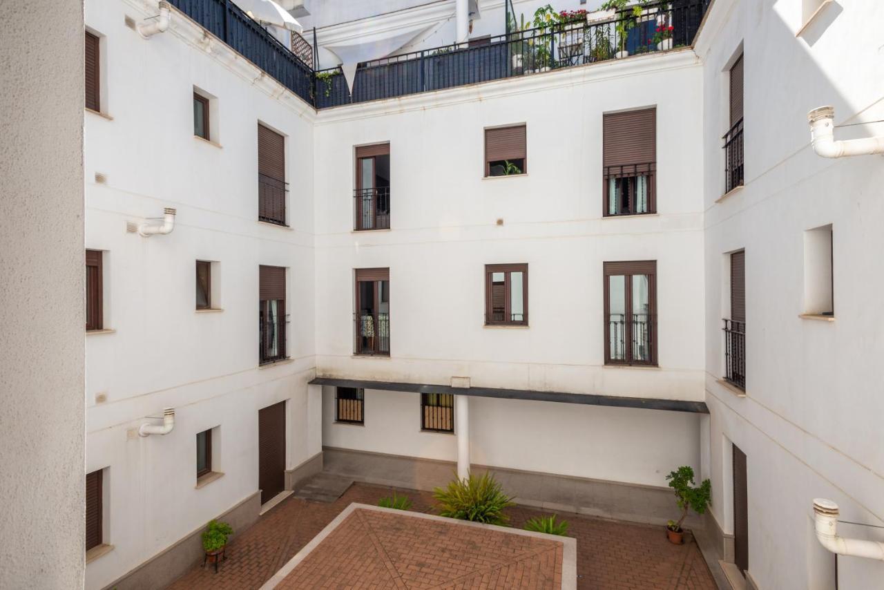 First Floor Near Macarena Church Sevilla Exterior foto