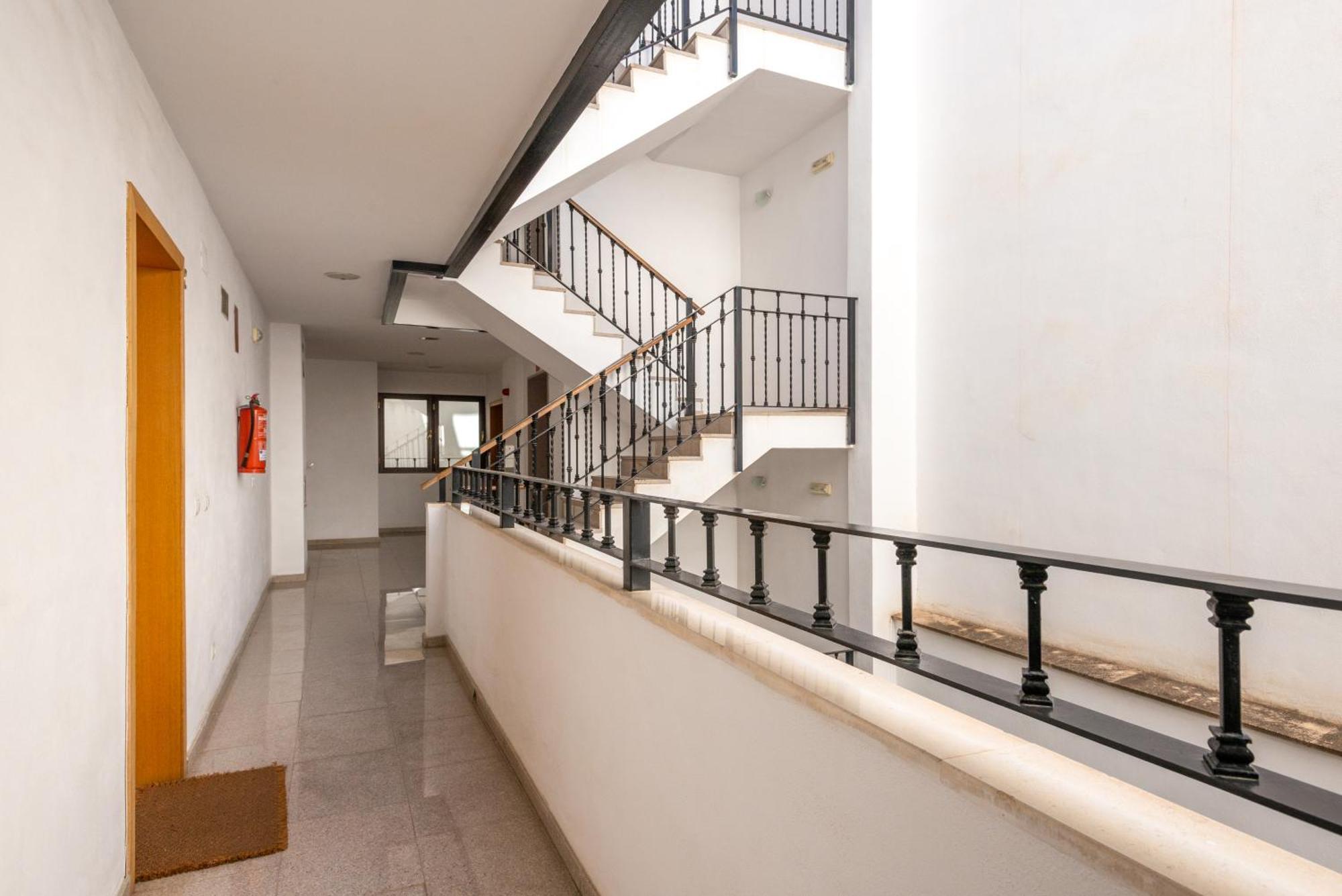 First Floor Near Macarena Church Sevilla Exterior foto